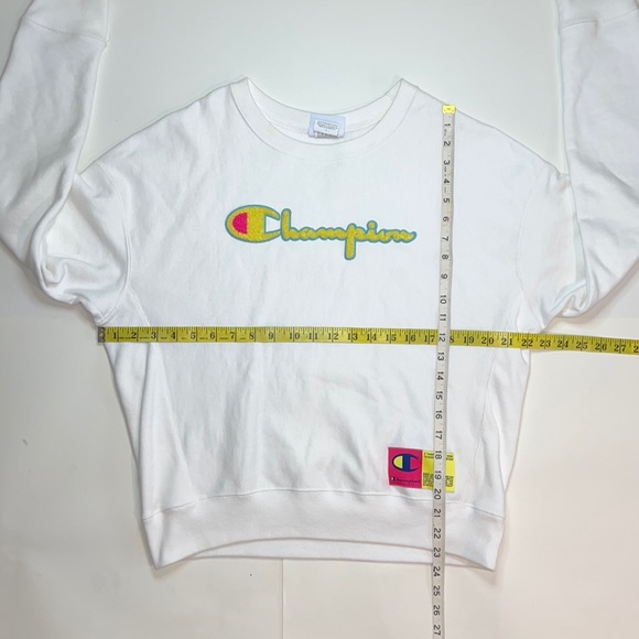NWOT: Champion sweatshirt - Picture 8 of 12